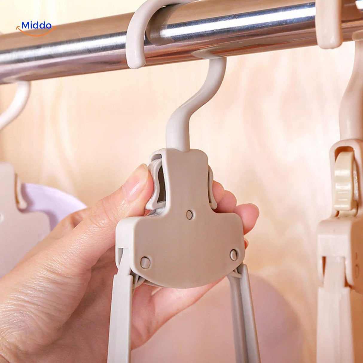 FlexiHanger Pro gemakkelijk te gebruiken haken met sterke grip middo