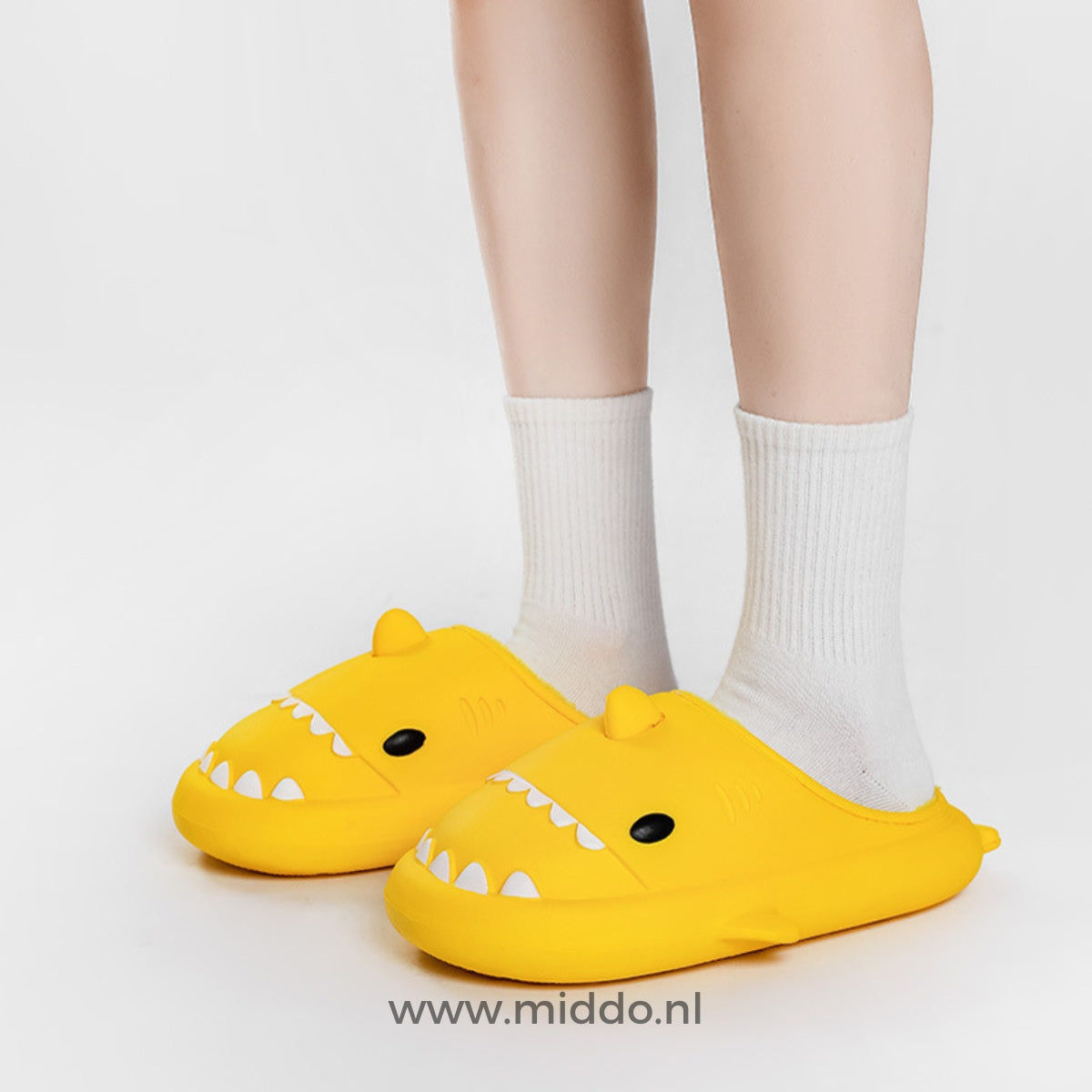 WintersSharkies gele sloffen voor warme wintervoeten