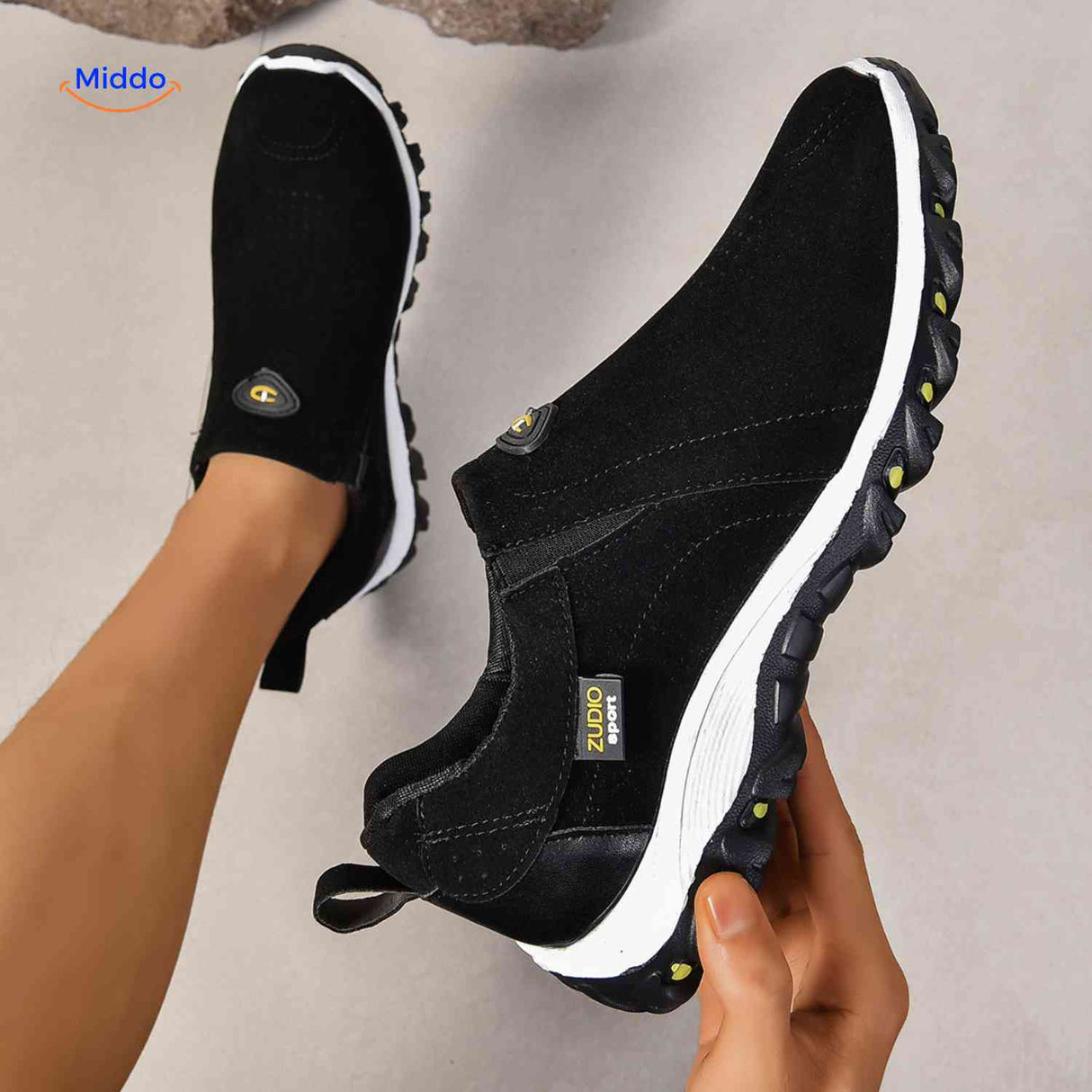 gele slip on sneakers heren stridex met dikke zool en grip www.middo.nl