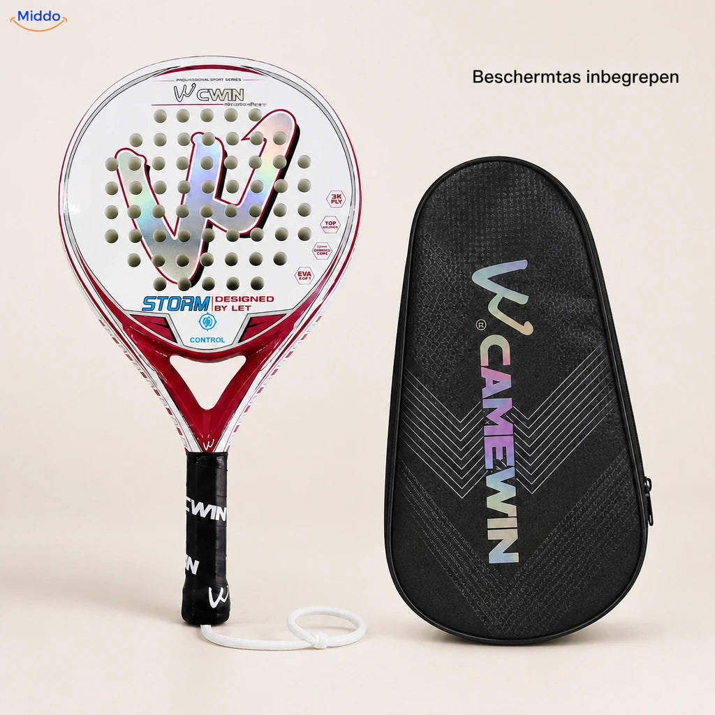 PadelPro padelracket: racket met zwarte beschermhoes.