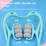 Foto lichtblauwe zes wiel drukpunt nek massager met pijlen hoe de wielen rollen op een blauwe achtergrond.