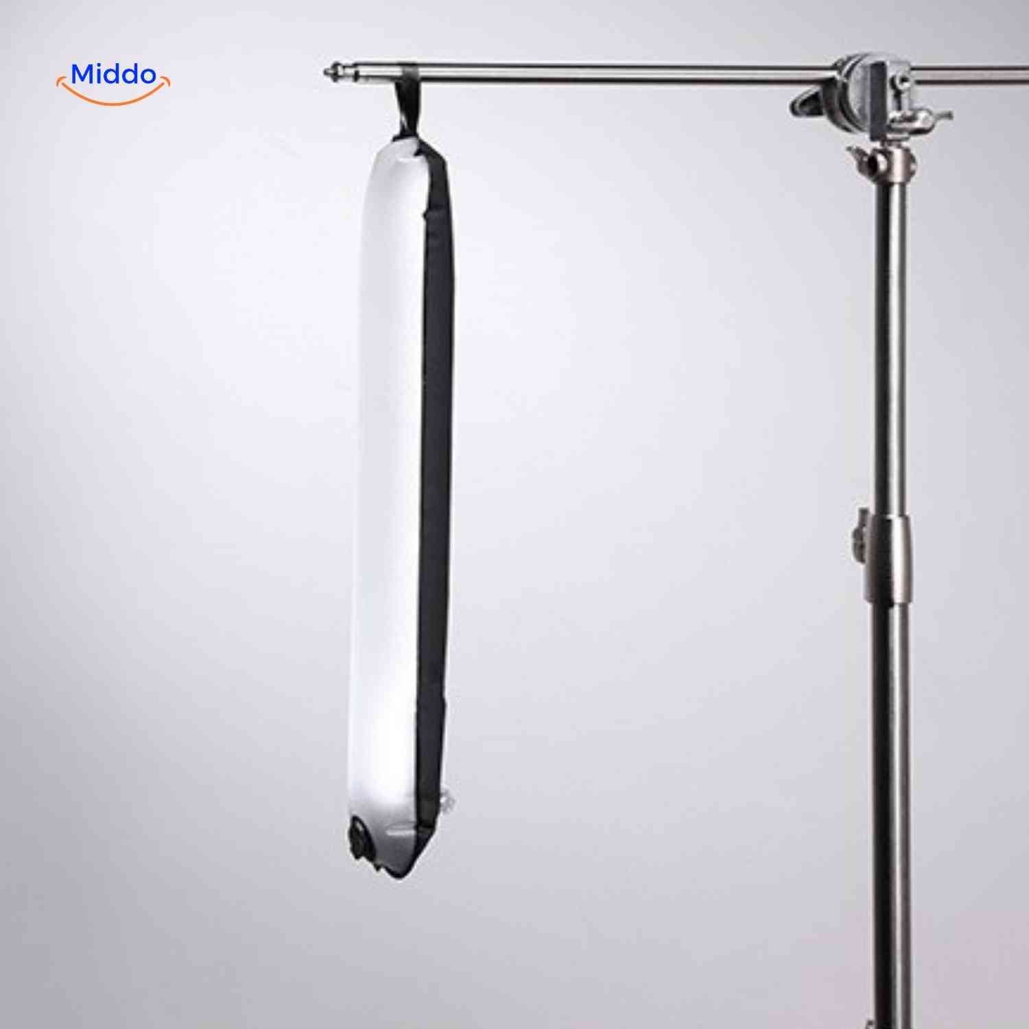 Aerolux Lamp hangende LED buislamp statief www.middo.nl