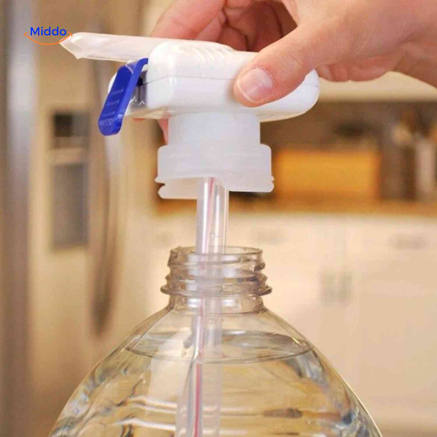 Aquapress Waterpomp elektrische waterdispenser batterij aangedreven handige drankpomp www.middo.nl