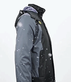 Coldura Jas waterdichte outdoorjas zijaanzicht capuchon detail www.middo.nl