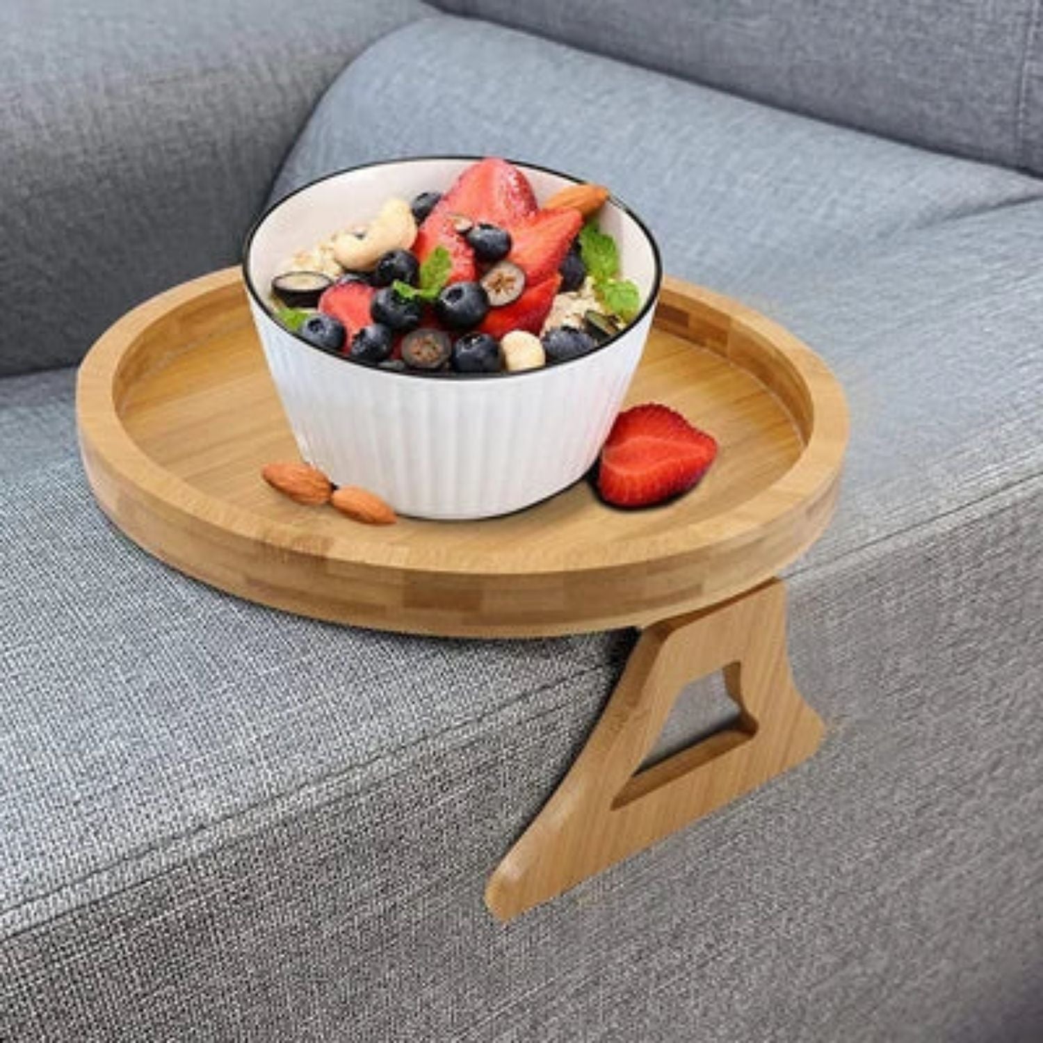 ComfyGrip Sofatafel met ontbijtkom en fruitsalade www.middo.nl