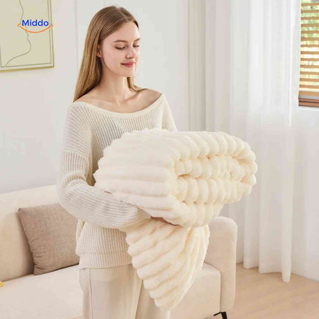 Fluffina Dekentje warme pluche deken www.middo.nl