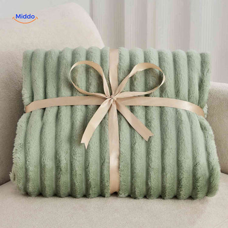 Fluffina Dekentje zachte pluche deken www.middo.nl