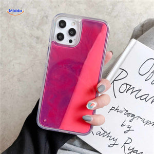 GlowSand Telefoonhoesje met dieproze en transparant kleuroverloop www.middo.nl
