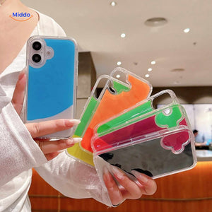 GlowSand Telefoonhoesjes in hand felle vloeibare kleurenmix www.middo.nl
