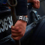 UGC content leathermand survivepro gereedschap armband