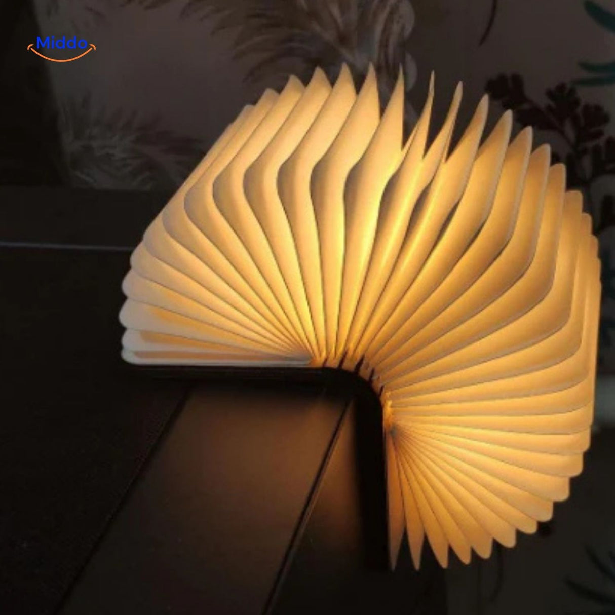 LumiFold Bureau Lamp hoeklamp met uniek ontwerp www.middo.nl