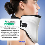 Vrouw met nekmasseerder deelt positieve recensie