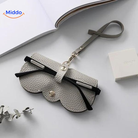 Productfoto van de grijze brillenhoes CompactVision