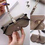 meerdere voorbeelden in 1 foto van de beige brillenhoes