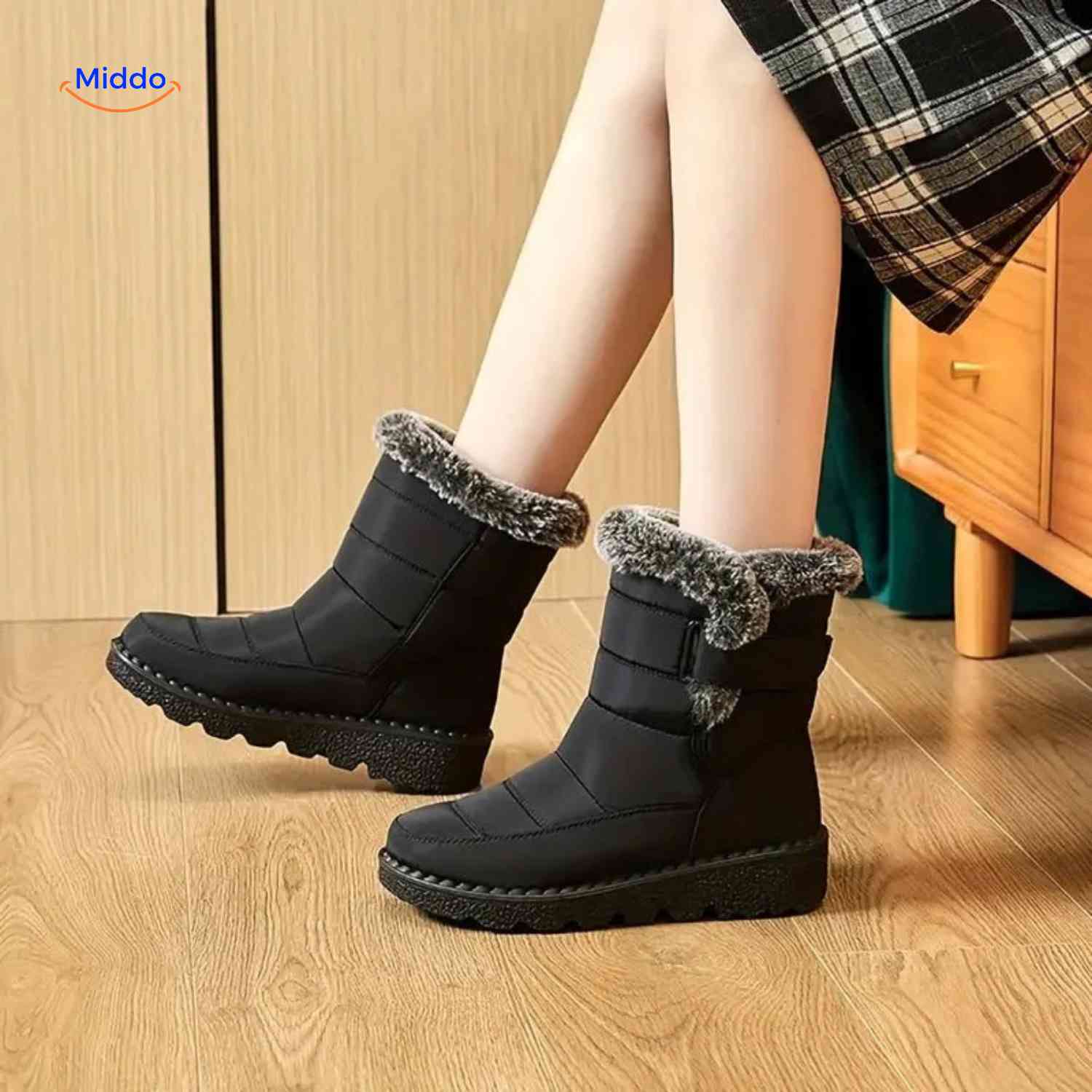 SnowLuxe Boots zwart gevoerde sneeuwlaarzen dames www.middo.nl