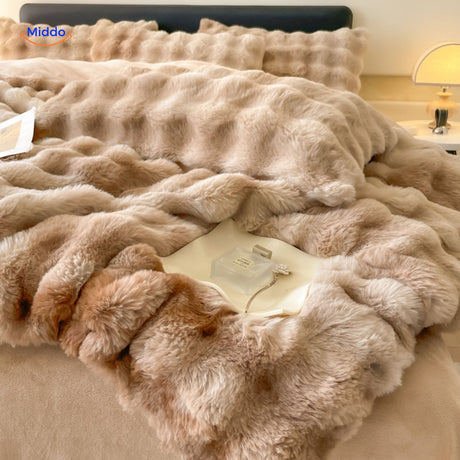 SnuggleBunny Pluche Set beige donker beddekens met pluche www.middo.nl