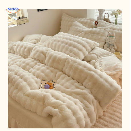 SnuggleBunny pluche set wit comfortabel bed set www.middo.nl