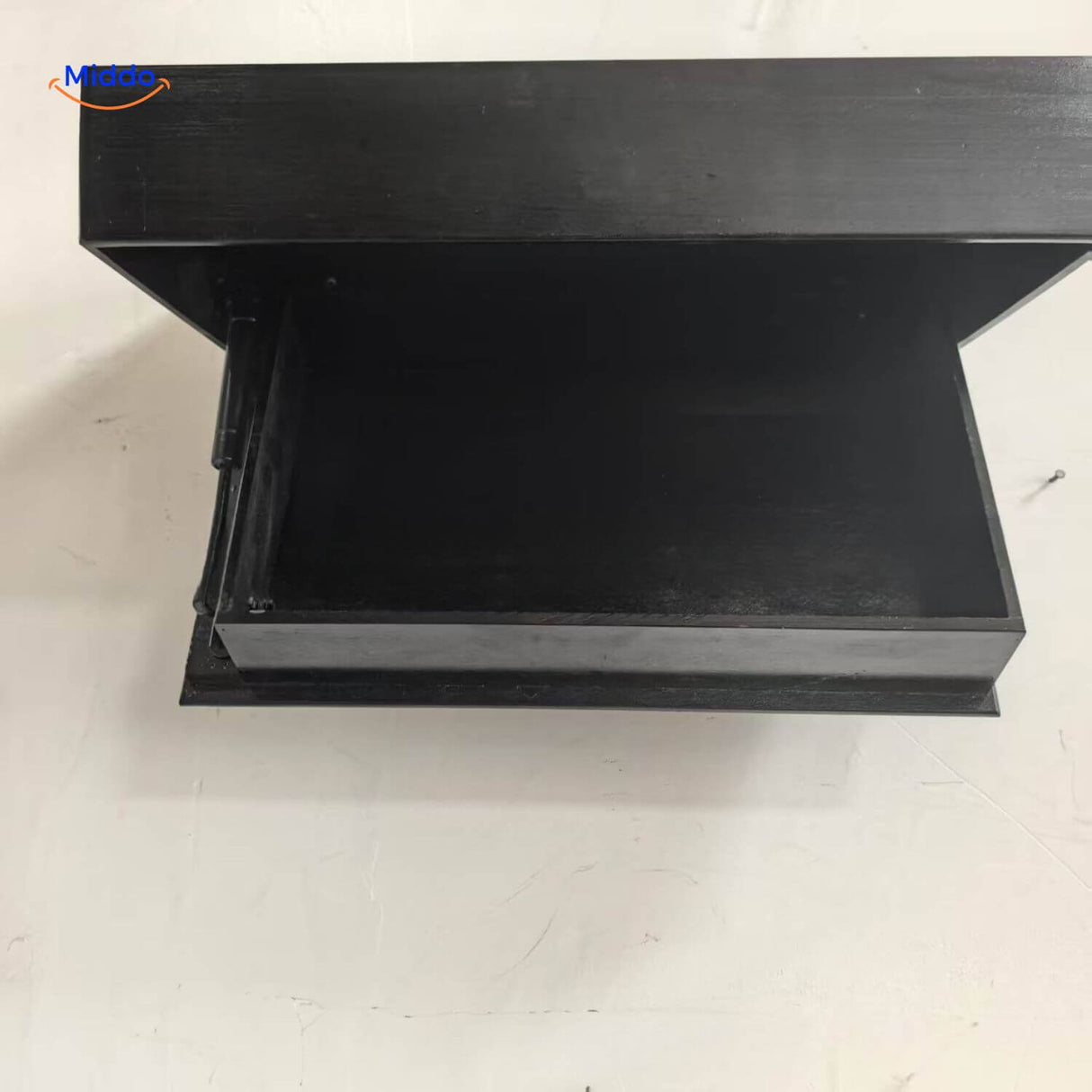 Vinaluxe Shelf zwart met dichte deksel en onderste deur www.middo.nl