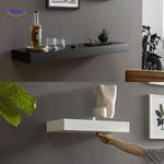 Vinaluxe Shelf zwart sfeervol met wijnfles en glazen www.middo.nl