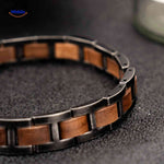 Woodforge Armband houten armband liggend detail www.middo.nl