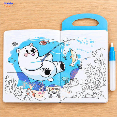 Open AquaDraw waterkleurboek met ijsbeerillustratie en blauwe waterpen