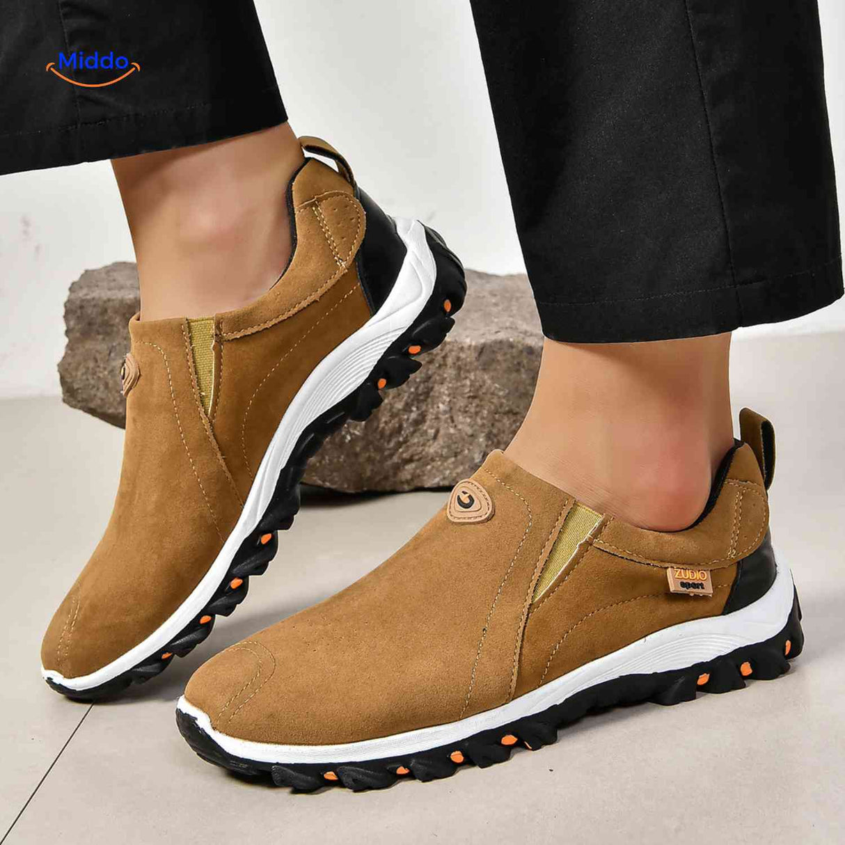 bruine stridex sneakers zonder veters heren casual outdoor stijl www.middo.nl