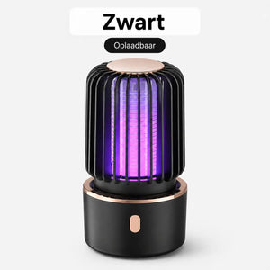 Zwarte oplaadbare BuzzAway muggenlamp met paars UV-licht
