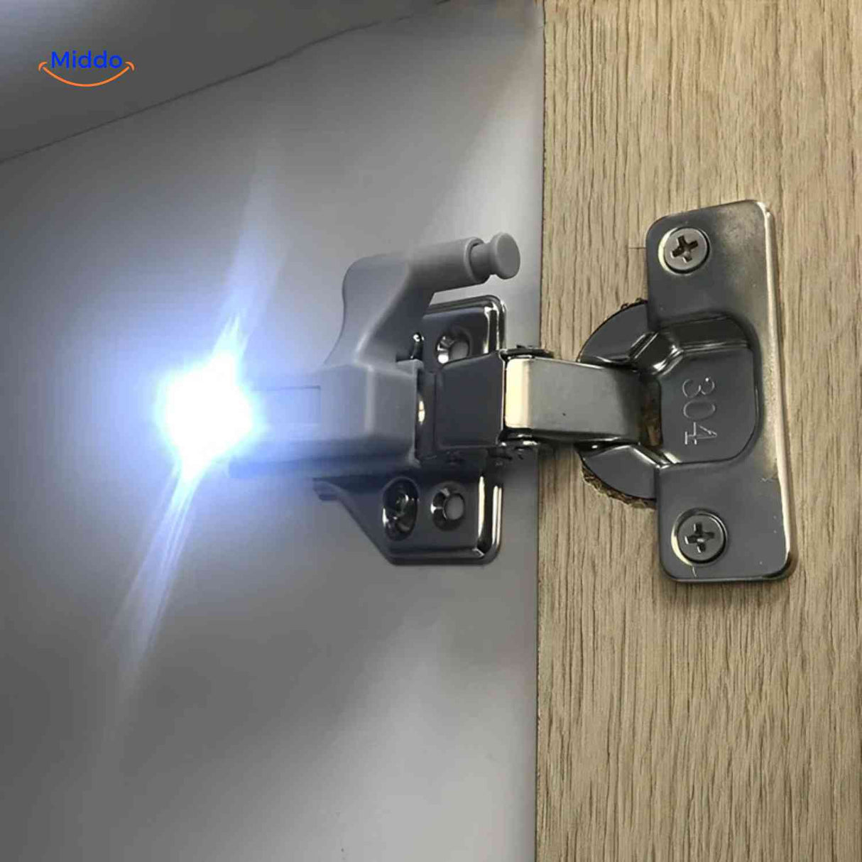 cabintra lamp aan uit functie met handmatige druktest www.middo.nl