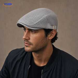 Lichtgrijs Casual Mesh Flat Cap gedragen door een model