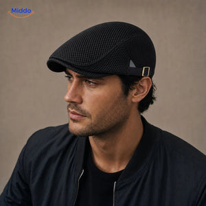 Zwart Casual Mesh Flat Cap gedragen door een model