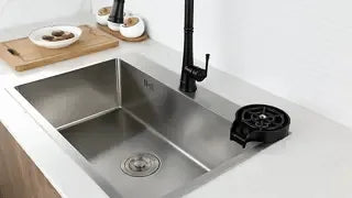 cleantap glazenwasser spoelstation naast keukenspoelbak www.middo.nl