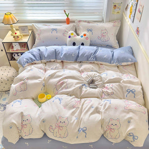 CottonNest dekbedovertrekset crème katjes met blauw (verdikt), met bijpassend laken en kussenslopen