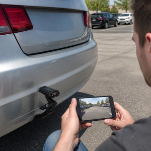 EasyCam Pro gemonteerd op auto – live beeld op smartphone via wifi