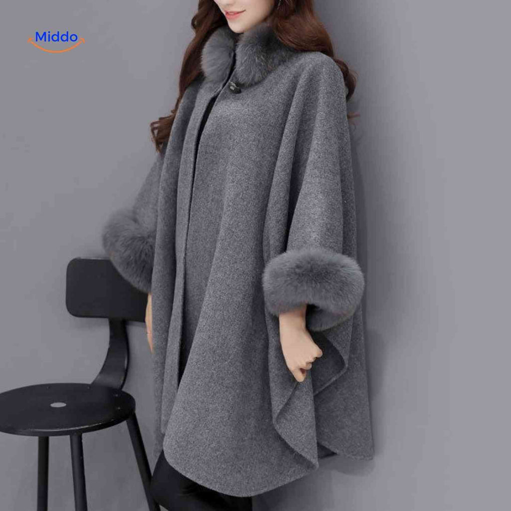 furina capejas grijze wollen poncho met bont www.middo.nl