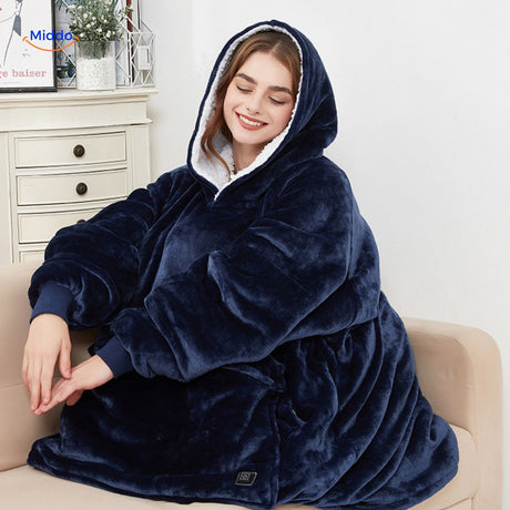 heatcozy plus draagcomfort met donkere blauwe hoodie middo