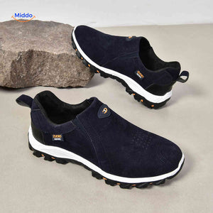heren olijfgroene wandelschoenen vooraanzicht lichtgewicht flexibele comfort schoenen www.middo.nl