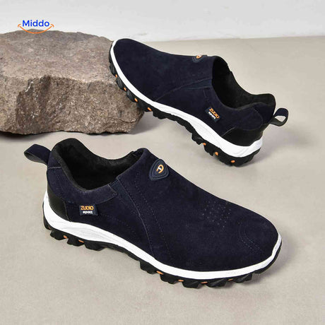 heren olijfgroene wandelschoenen vooraanzicht lichtgewicht flexibele comfort schoenen www.middo.nl