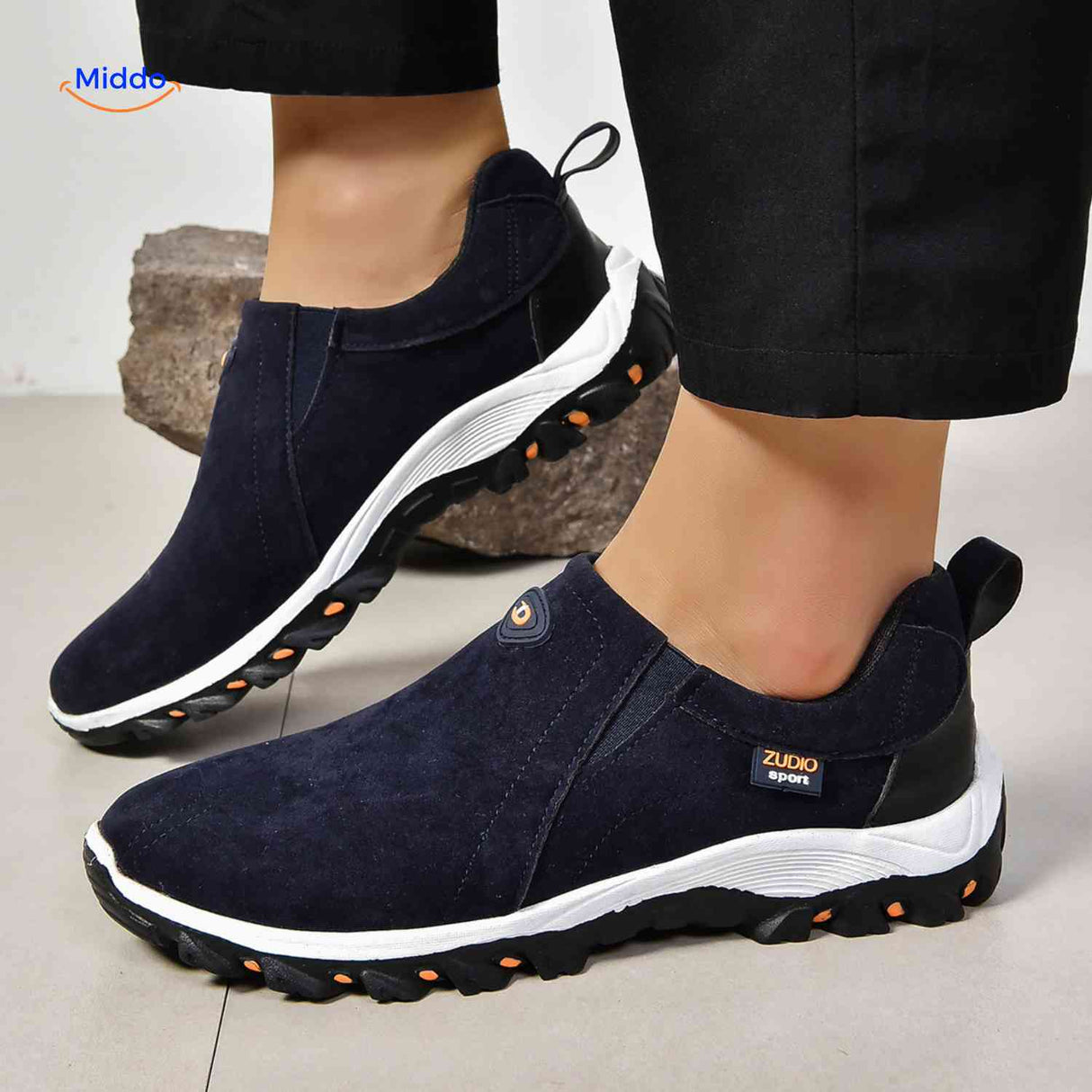 heren slip on wandelschoenen marine ademend casual sneakers lichtgewicht gedempte zool www.middo.nl