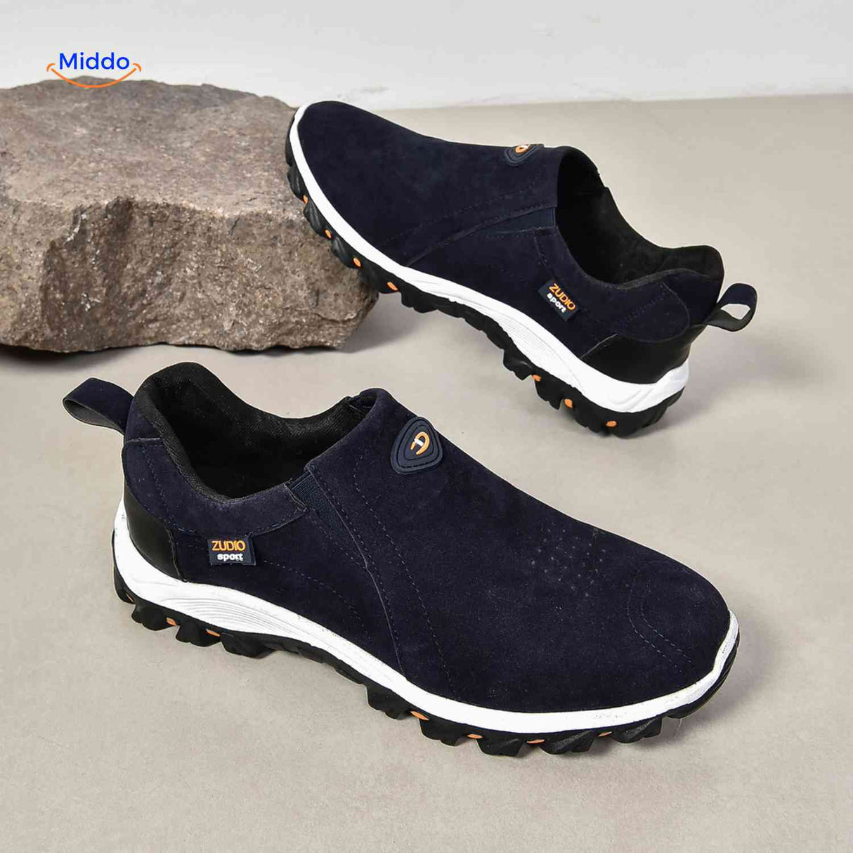 heren zwarte casual sneakers modern slip on ontwerp ademend bovenwerk dagelijks gebruik www.middo.nl