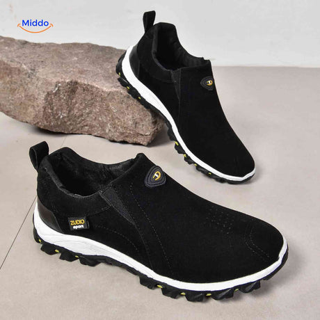 heren zwarte slip on sneakers ademende comfort schoenen flexibele rubberen zool dagelijks gebruik www.middo.nl