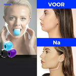 Vrouw gebruikt KaakMaster Pro kaaktrainer om gezichtsvet te verminderen en kaaklijn te verbeteren.