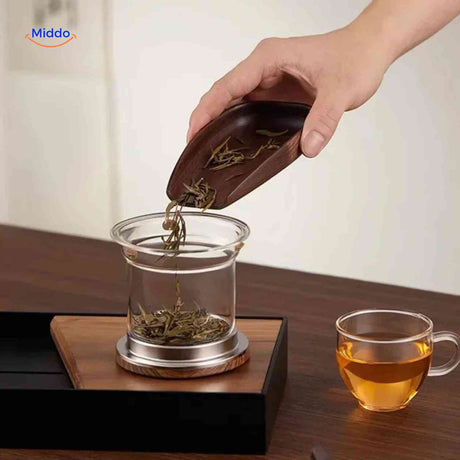 magnetea theepot losse thee toevoegen aan infuser www.middo.nl