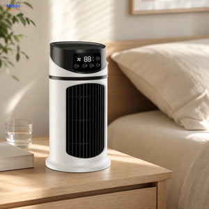 BreezeMist USB-tafelventilator met verneveling: wit-zwart model op een nachtkastje.