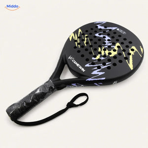 CourtMatch padelracket: zwart model met gele en paarse accenten.