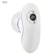 TrioGlow massageapparaat met zuigfunctie: wit apparaat met rond display op witte achtergrond.