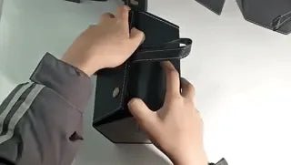 optigarde brillenkoker zwart demo van vouwbare brillendoos met handgreep www.middo.nl