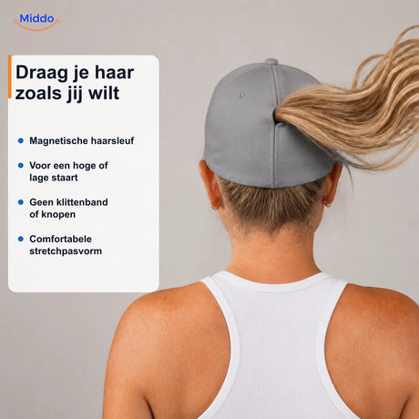 Blonde vrouw toont hoe de Ponylite haar lokaal door de magnetische achternaad laat