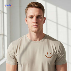 smileywave tshirt beige close up met smiley logo www.middo.nl