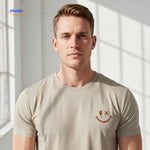 smileywave tshirt beige close up met smiley logo www.middo.nl