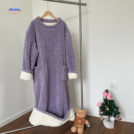 snugglewear dekenjurk lila draagbaar deken met zakken www.middo.nl